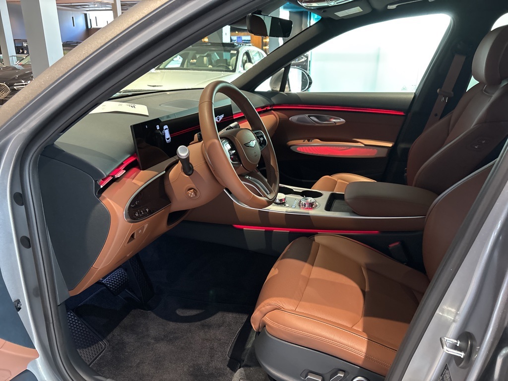 2026 Genesis GV70 2.5T Advanced photo 8