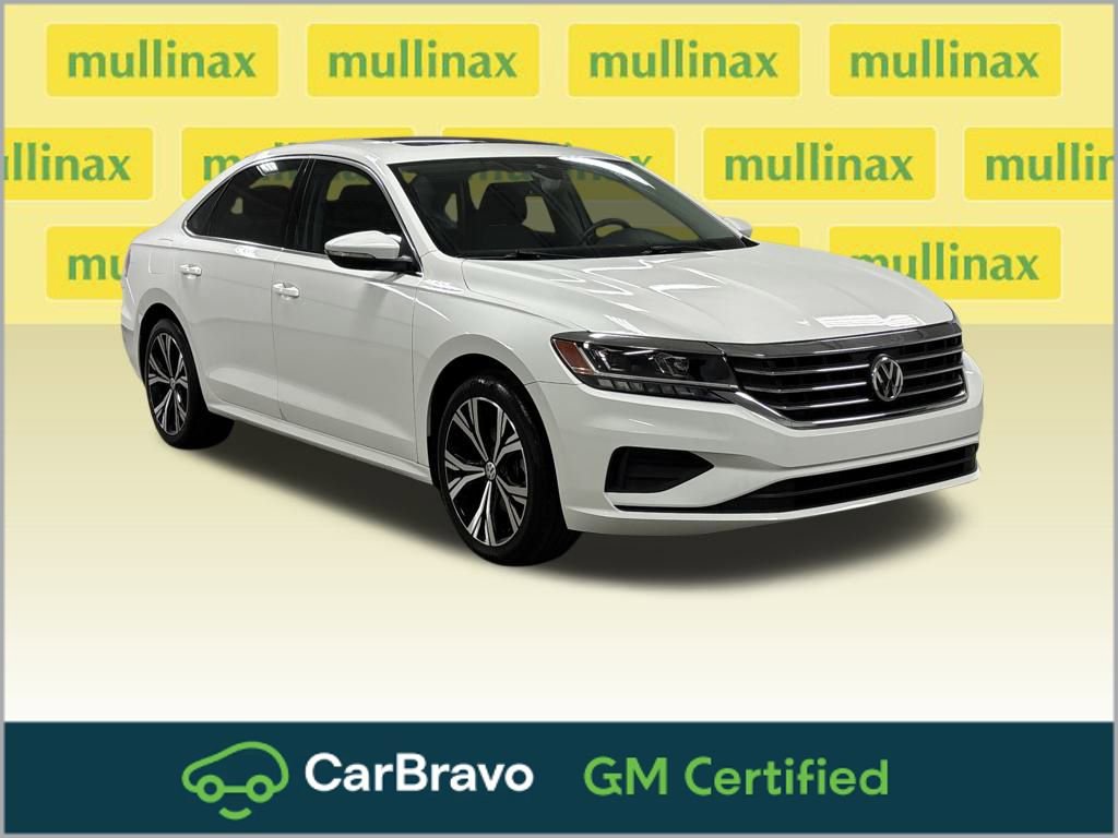 2022 Volkswagen Passat SE's photo