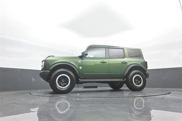 2025 Ford Bronco Outer Banks photo 28