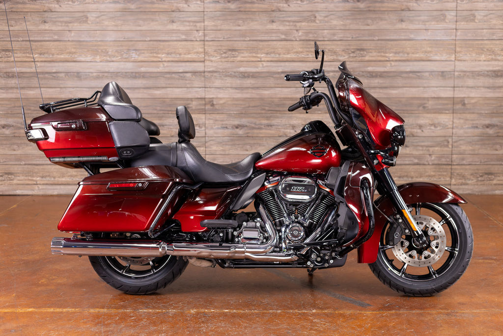 Pre-Owned 2018 Harley-Davidson® FLHTKSE – CVO Limited for sale in