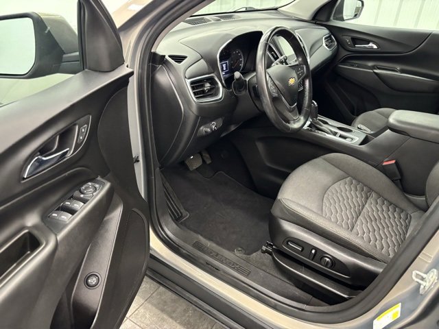 2018 Chevrolet Equinox LT photo 11