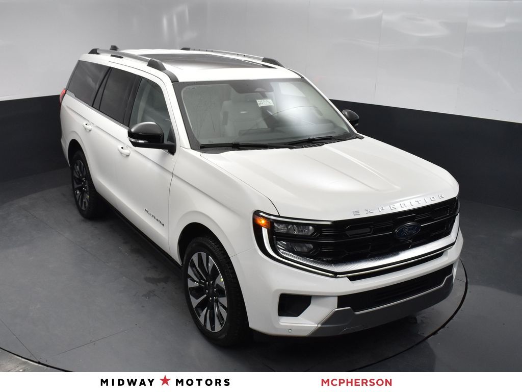 2025 Ford Expedition Platinum's photo