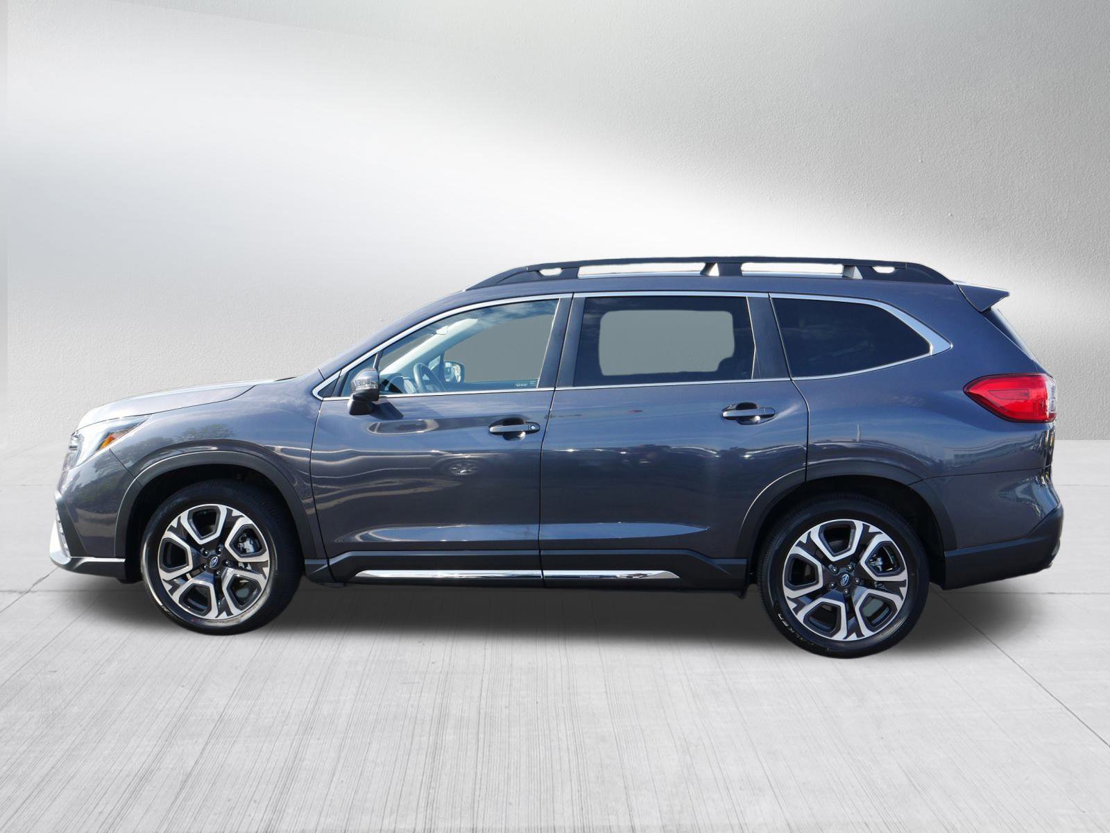 2023 Subaru Ascent Limited photo 4