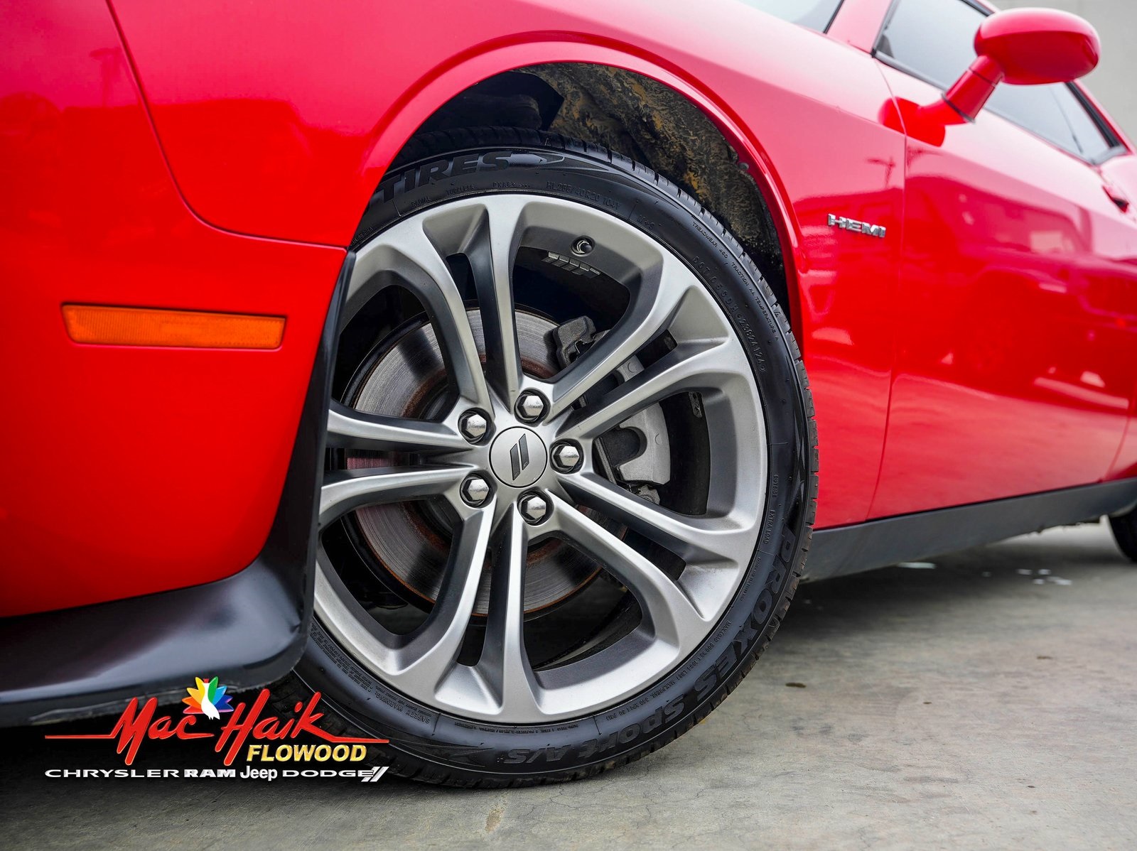 2022 Dodge Challenger R/T photo 3