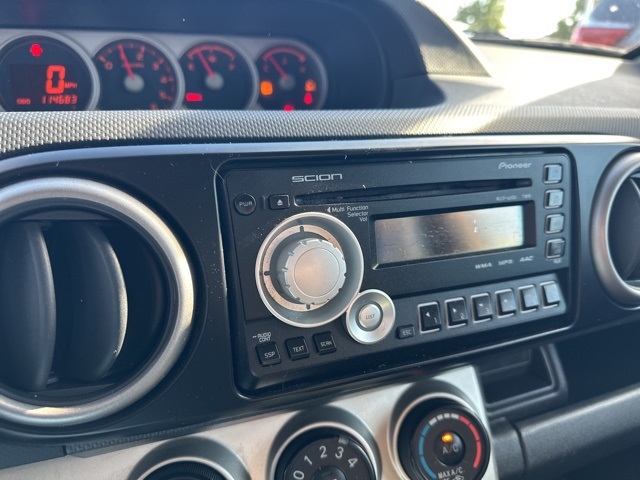 2010 Scion xB Base photo 13
