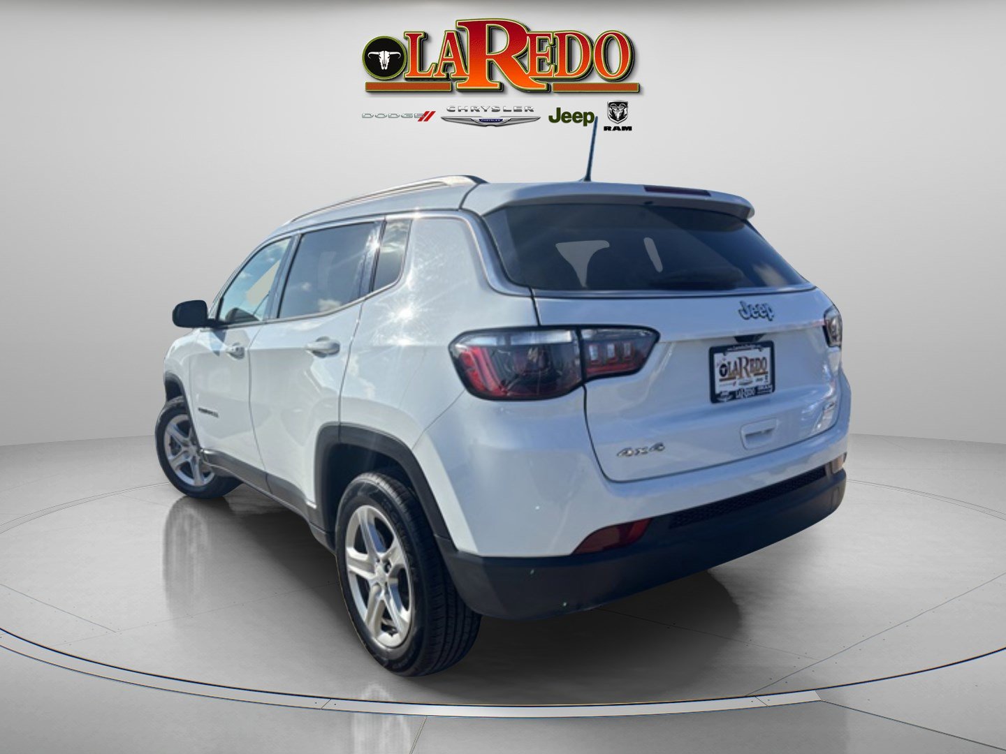 2024 Jeep Compass Latitude photo 5