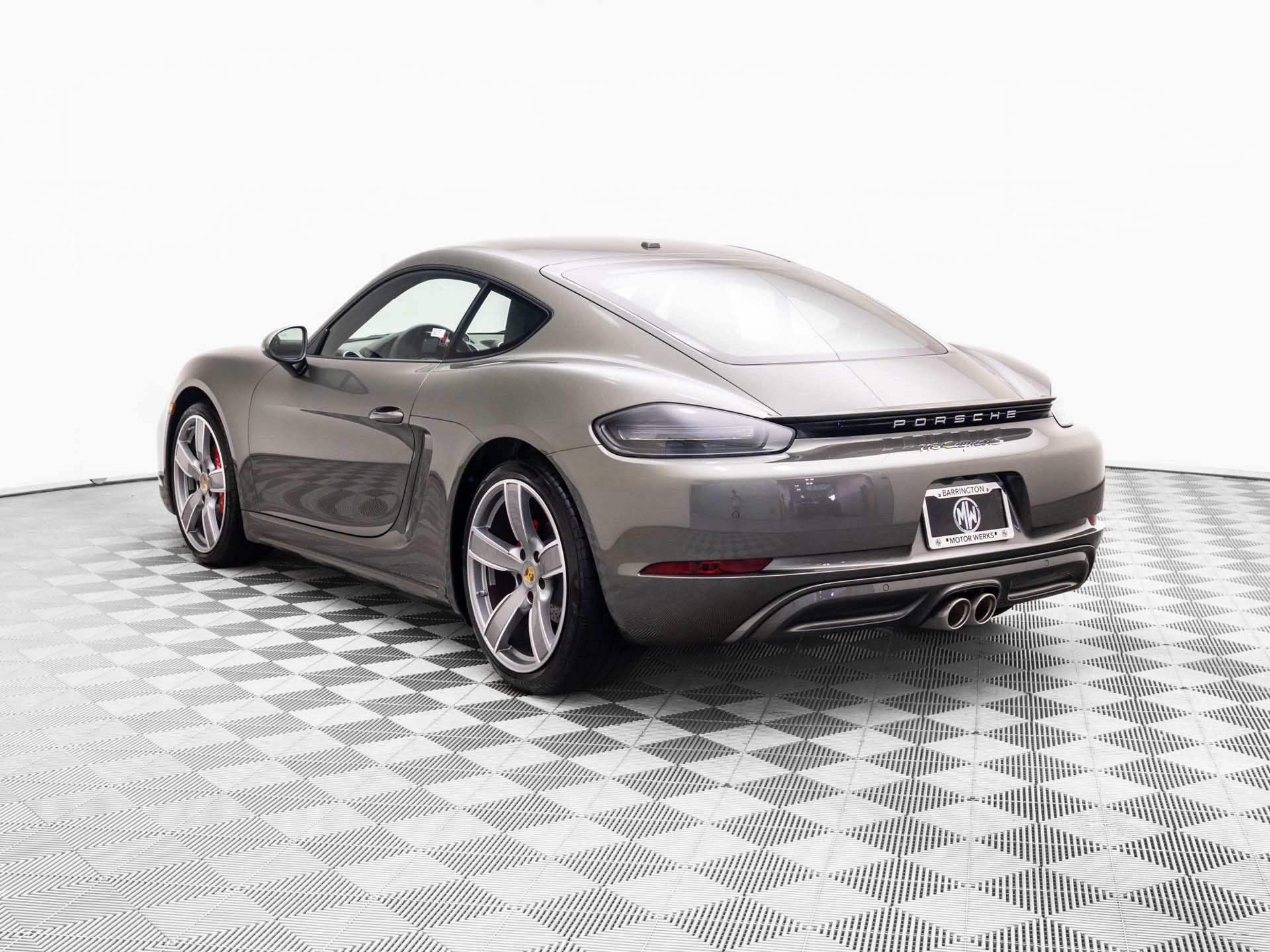 2025 Porsche Cayman S photo 3
