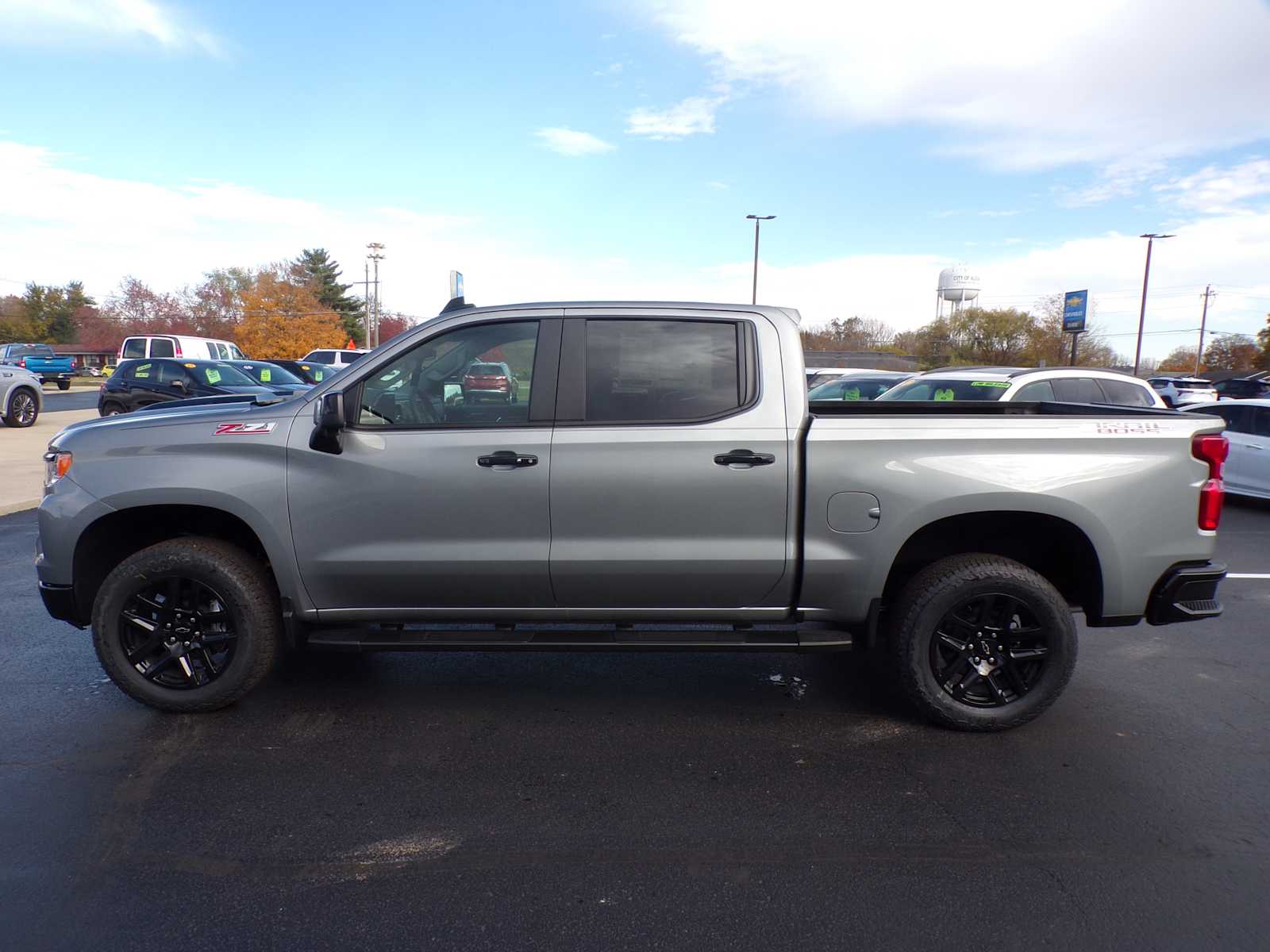 2026 Chevrolet Silverado 1500 LT Trail Boss photo 3