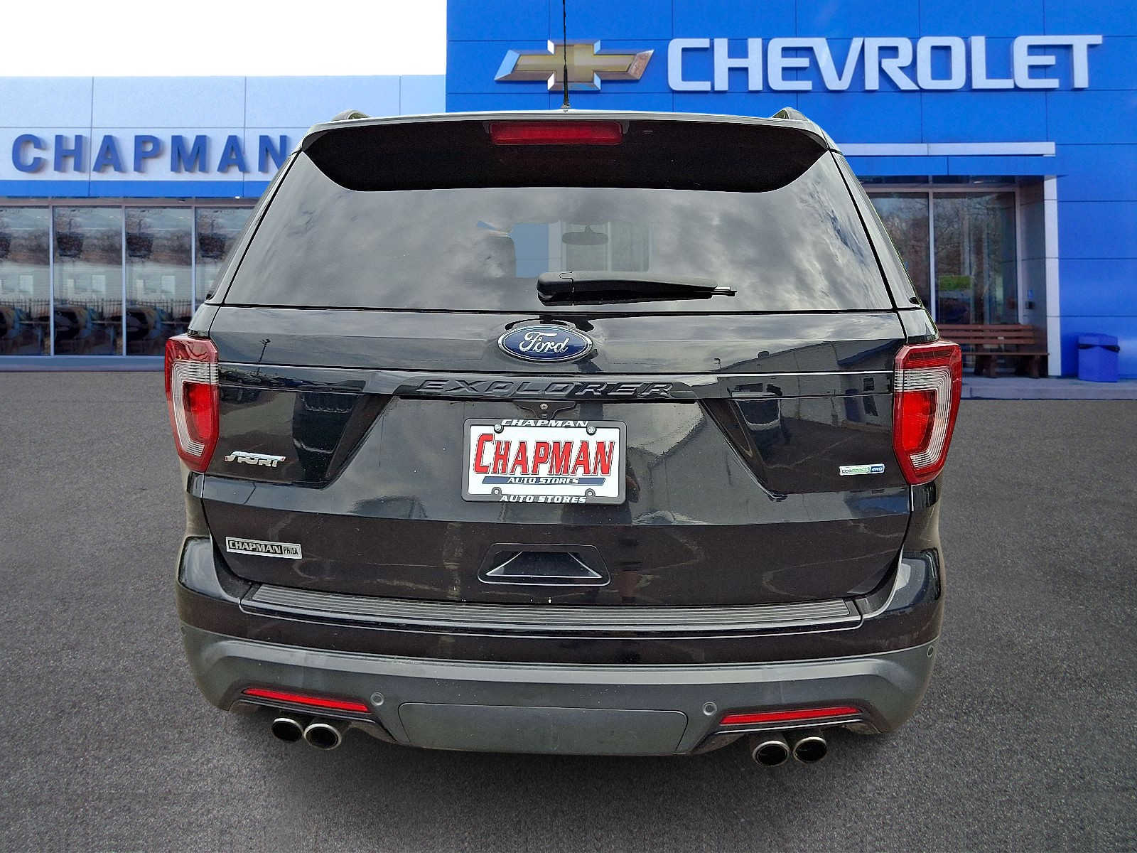 2018 Ford Explorer Sport photo 3