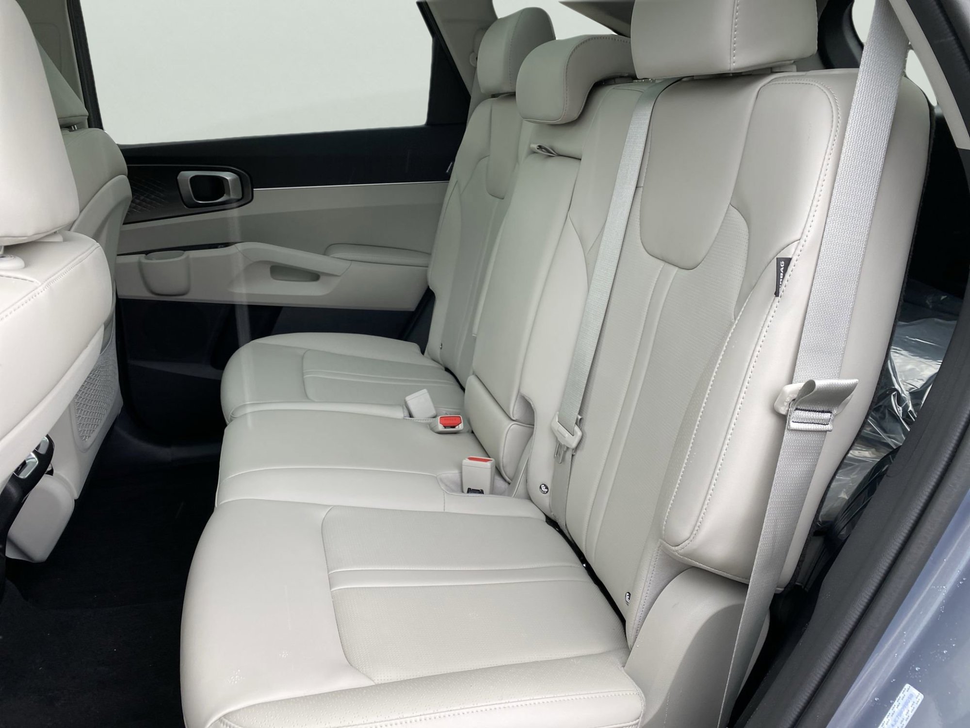 2025 Kia Sorento S photo 12