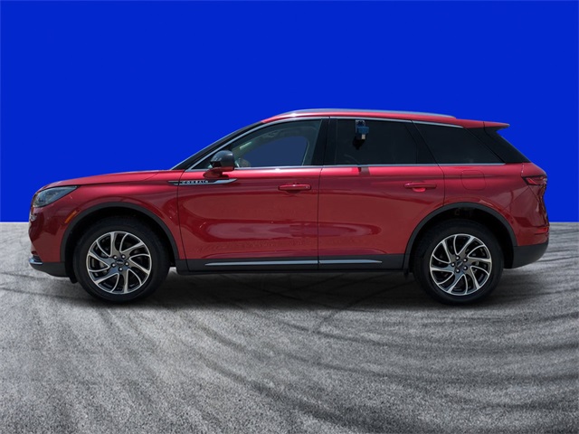 2021 Lincoln Corsair Standard photo 4