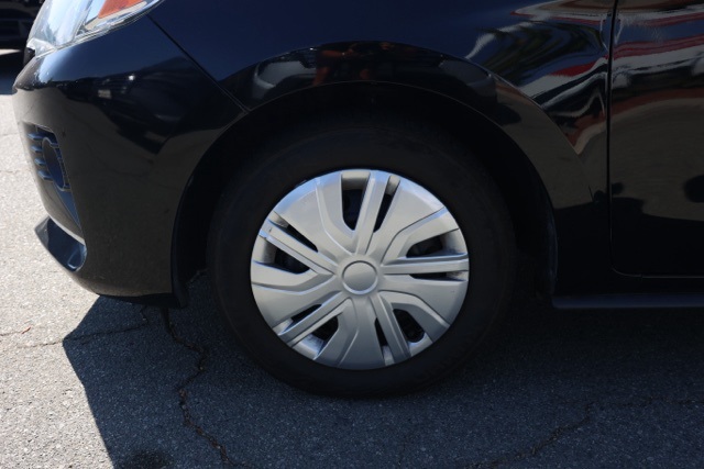 2022 Mitsubishi Mirage ES photo 10