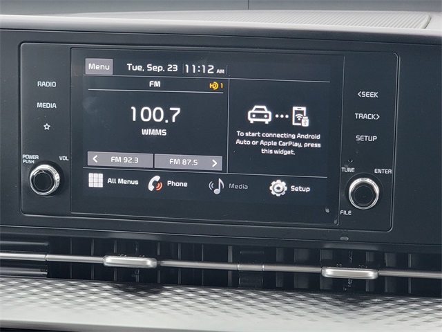 2022 Kia Carnival LX photo 24