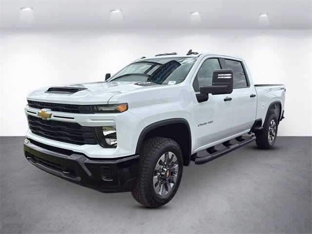 2026 Chevrolet Silverado 2500HD Custom's photo