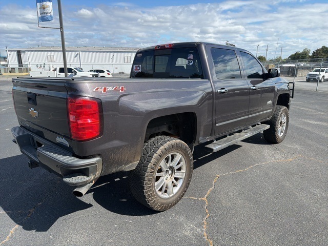 2014 Chevrolet Silverado 1500 High Country photo 4