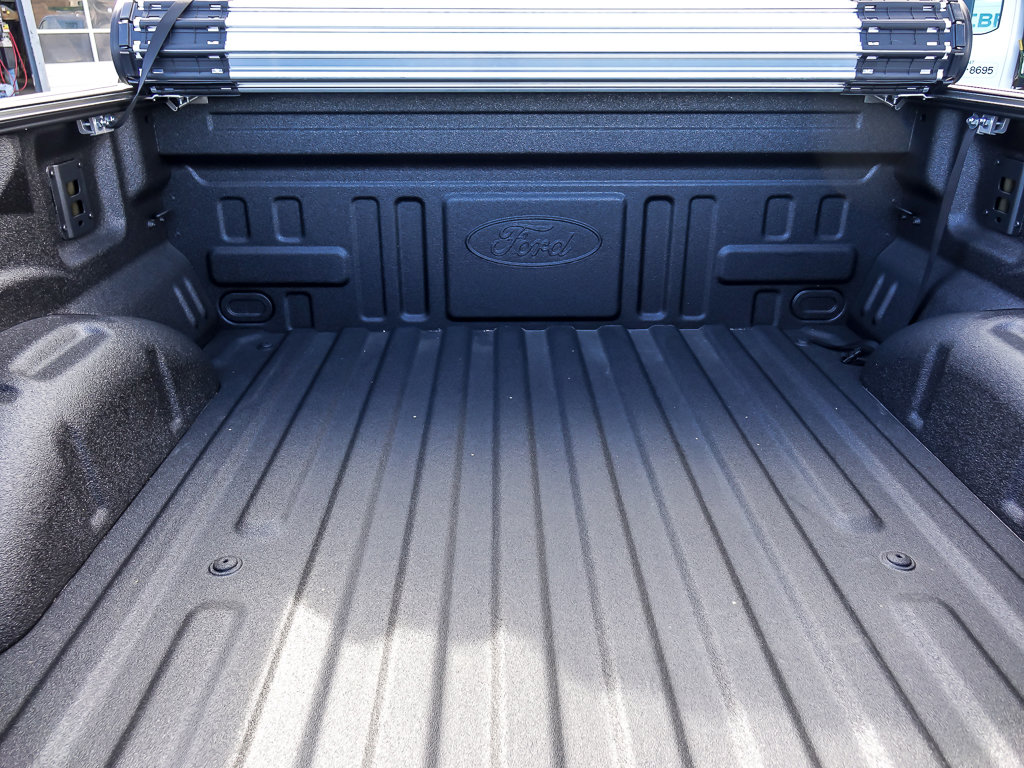 2025 FORD F-150 - Image 21