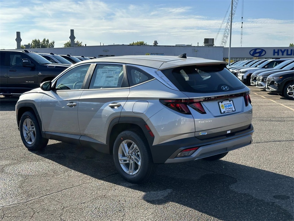 Used 2025 Hyundai Tucson SE with VIN 5NMJACDE3SH456165 for sale in Rochester, Minnesota