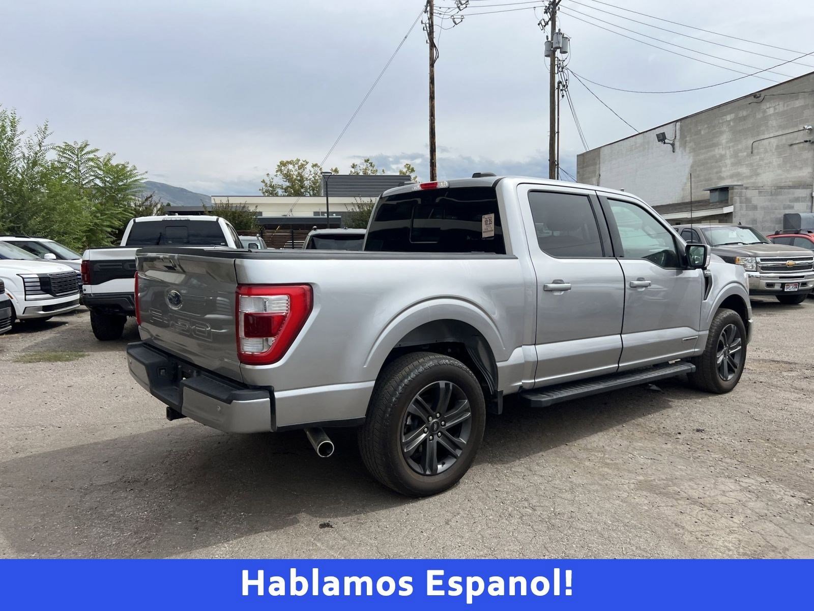 2023 Ford F-150 Lariat photo 3
