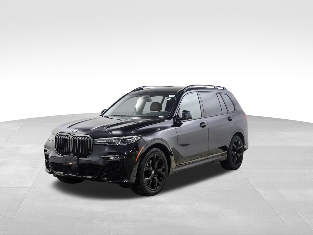 2021 BMW X7 40i's photo