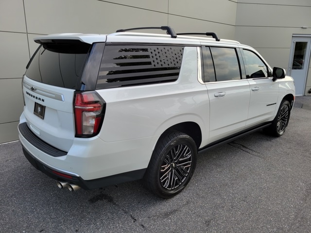 2021 Chevrolet Suburban High Country photo 9