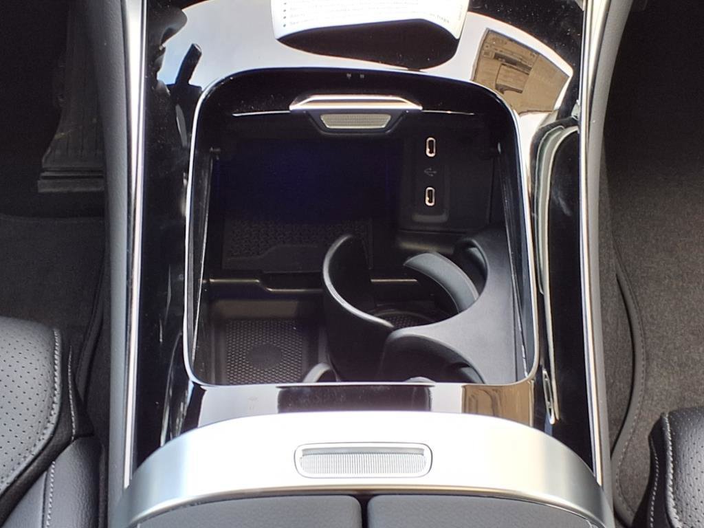 2025 Mercedes Benz GLC 300 4MATIC photo 17