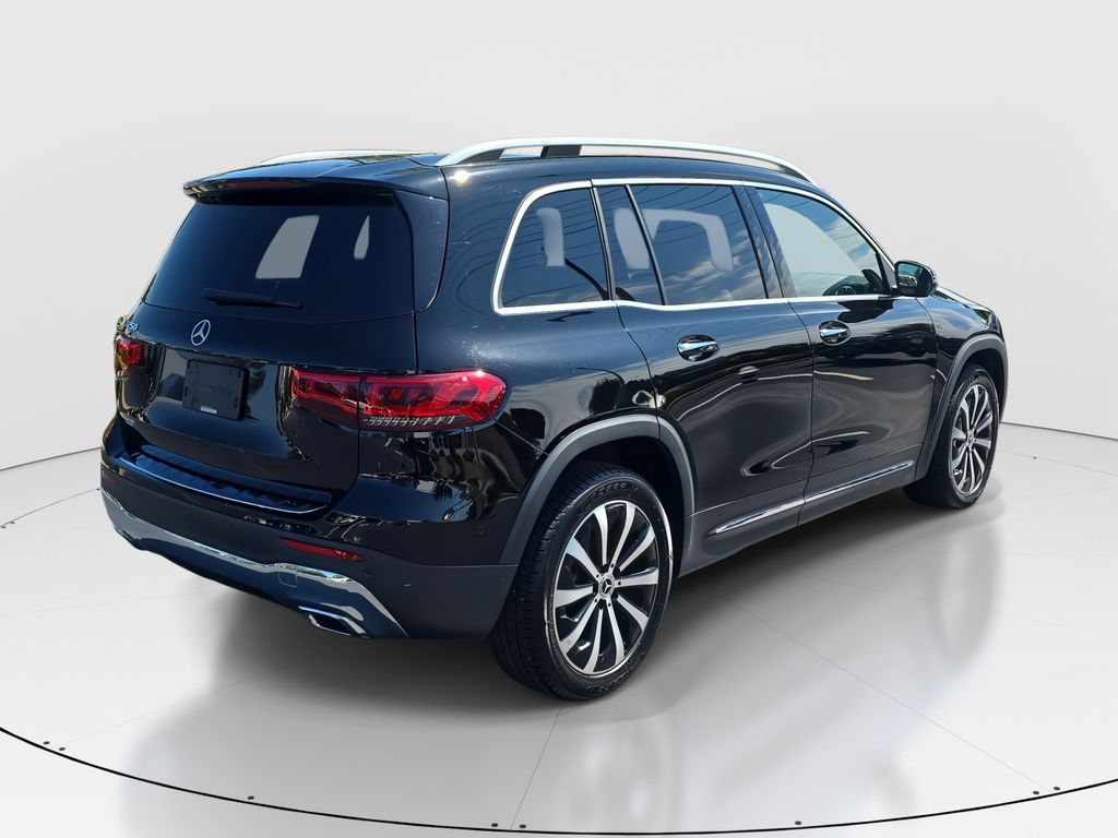 2021 Mercedes Benz GLB 250 photo 4