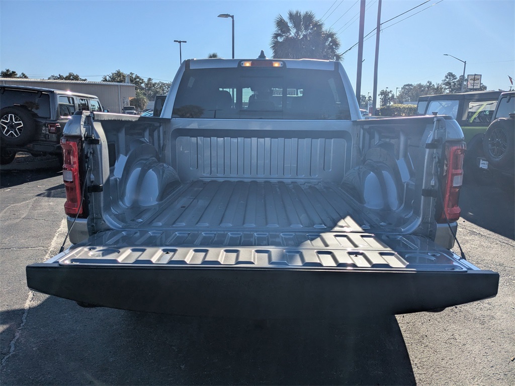 2025 Ram 1500 Big Horn Lone Star photo 4