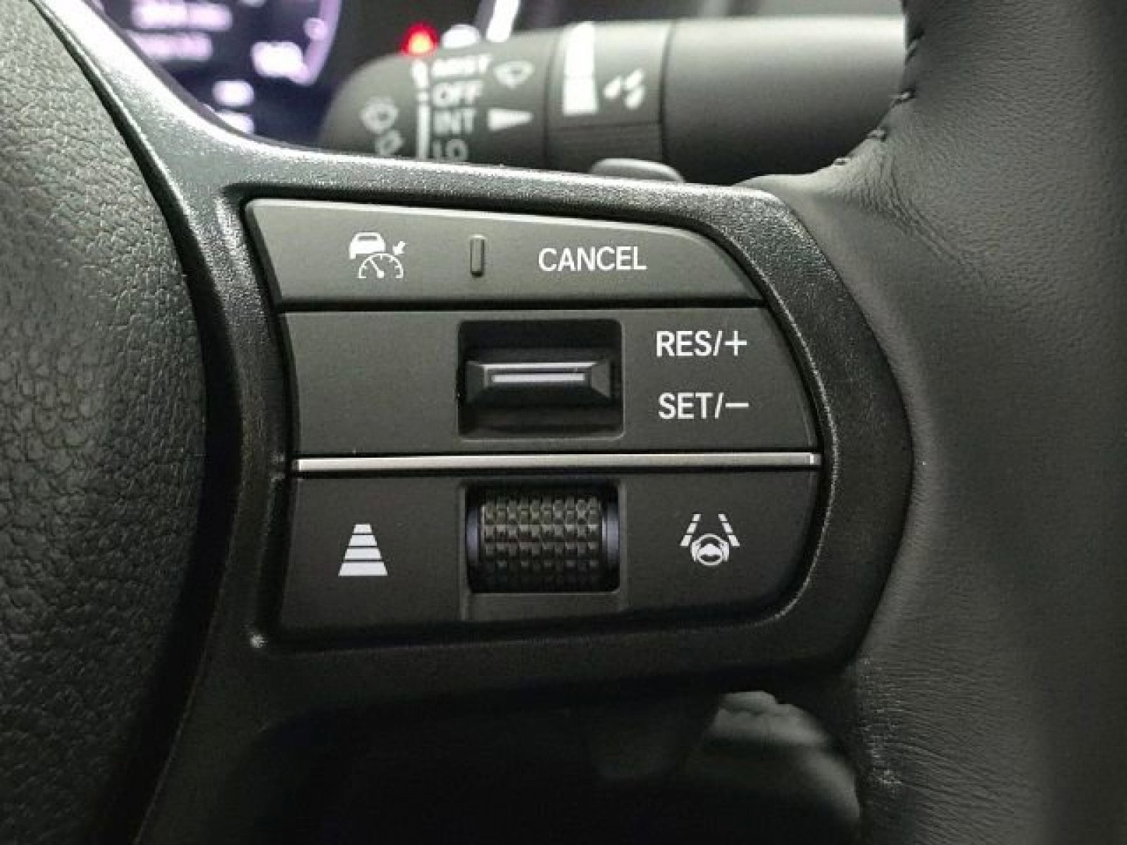 2025 Honda Accord Hybrid Sport-L photo 16