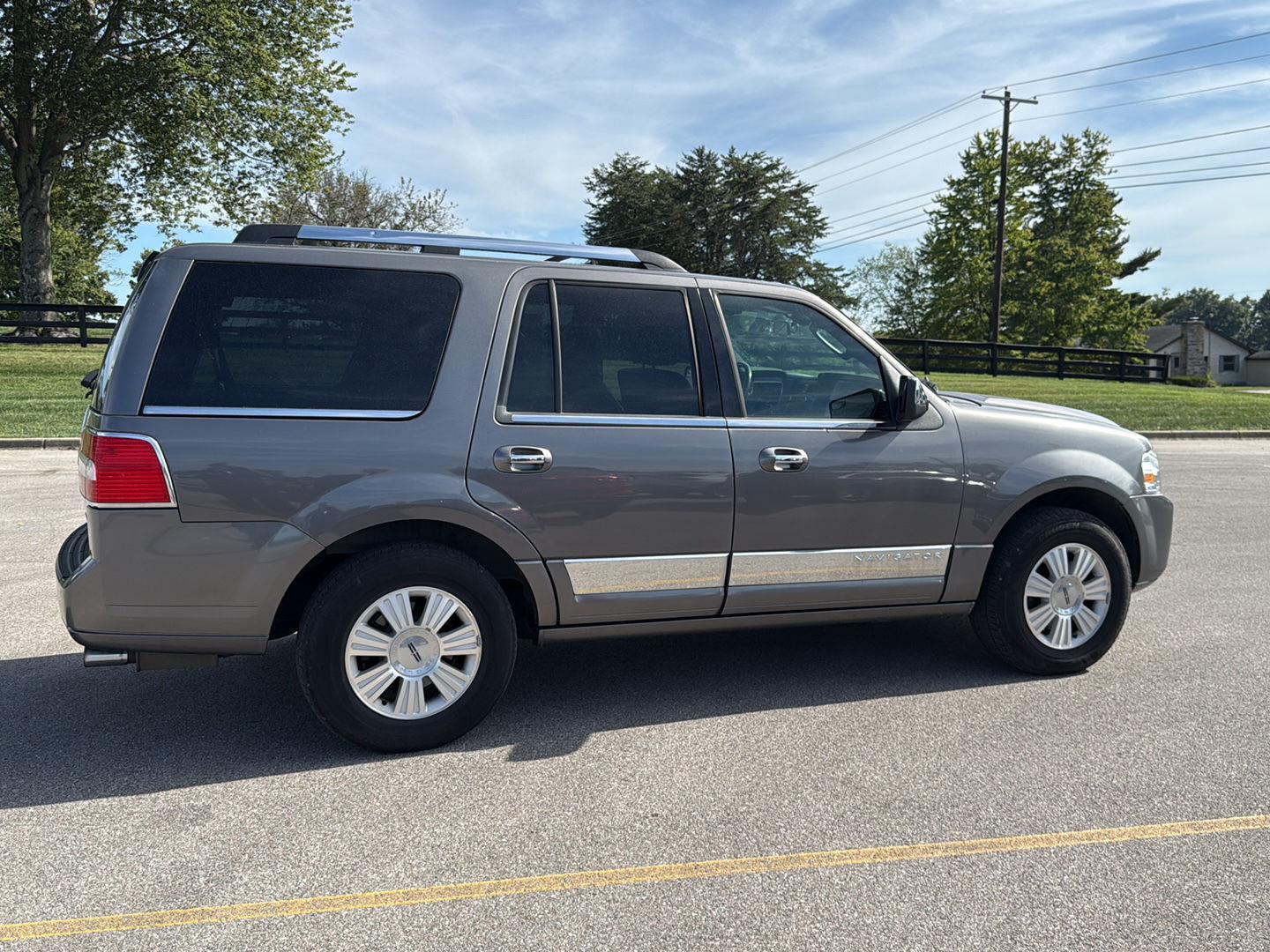 2014 Lincoln Navigator photo 5