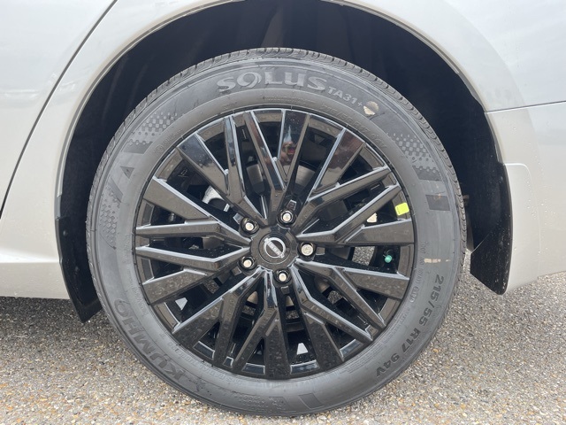 2025 Nissan Altima SV Special Edition photo 7