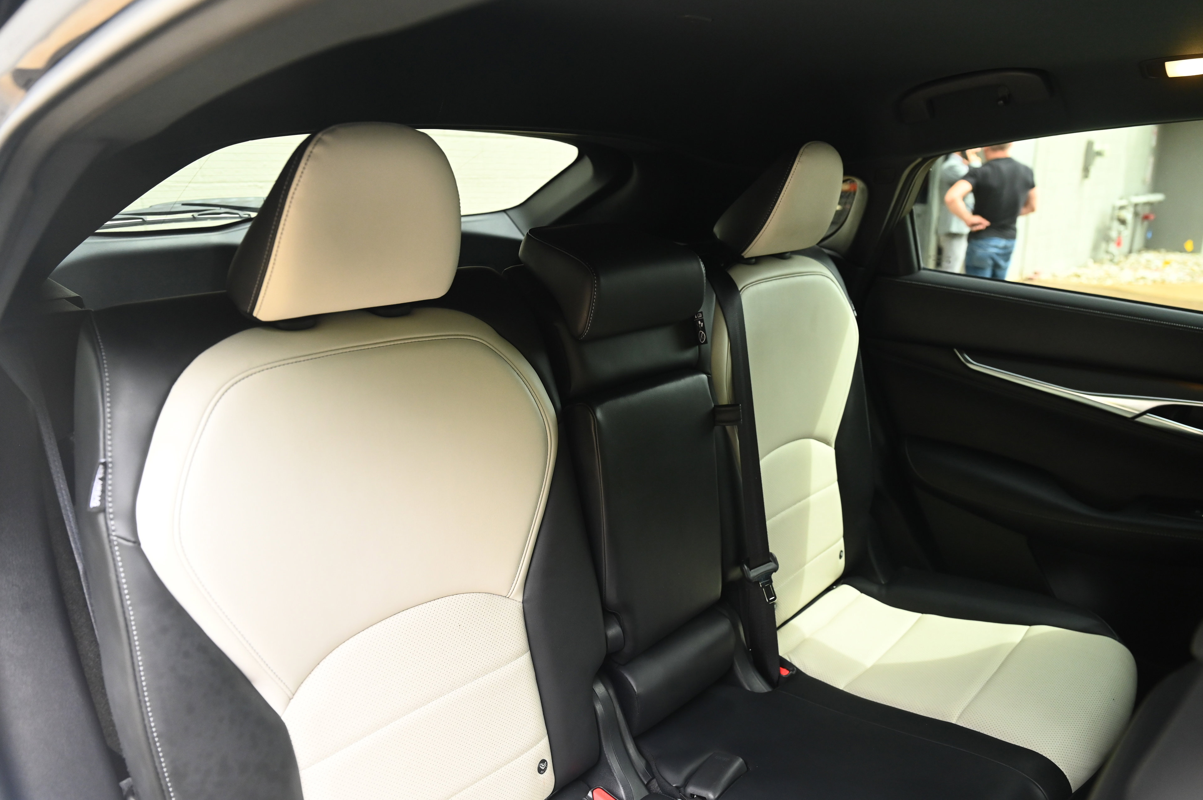 2024 Infiniti QX55 Luxe photo 31