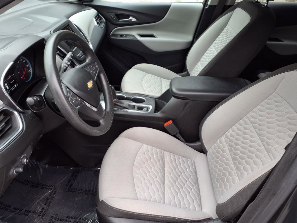 2021 Chevrolet Equinox LS photo 13