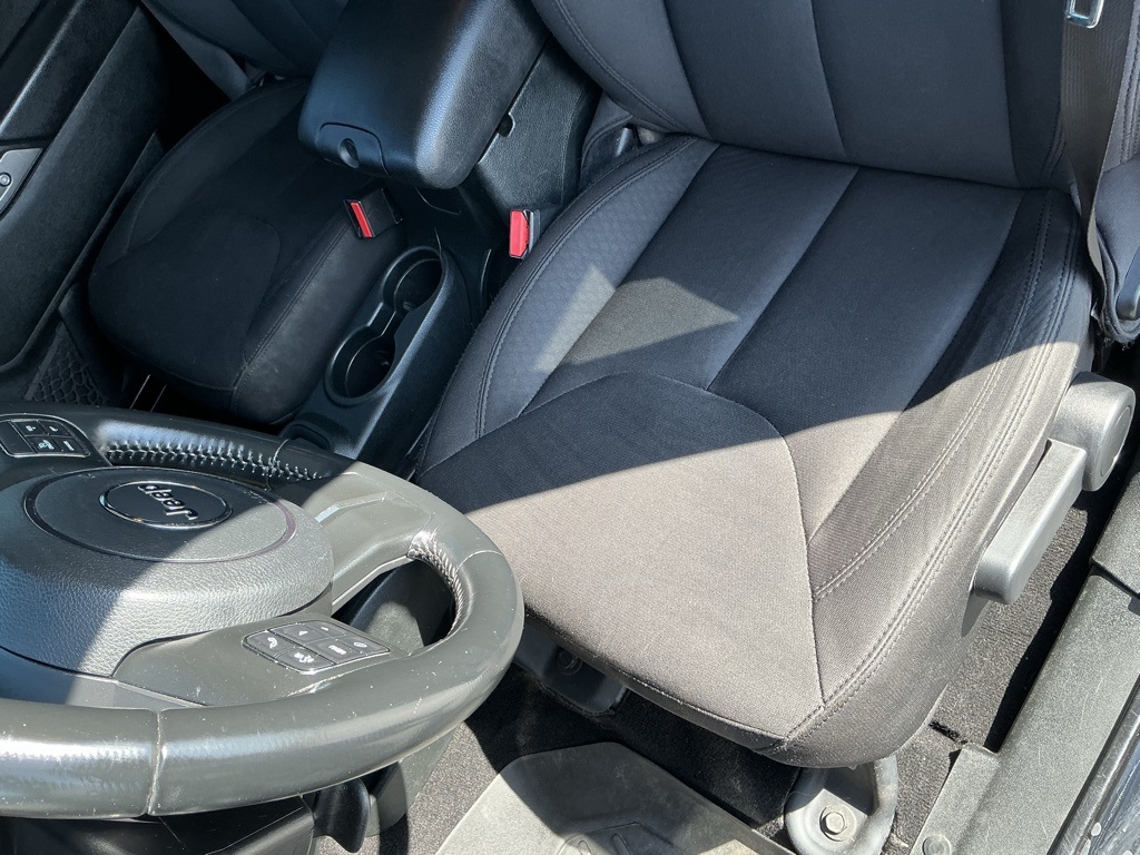 2018 Jeep Wrangler Unlimited Sport photo 59