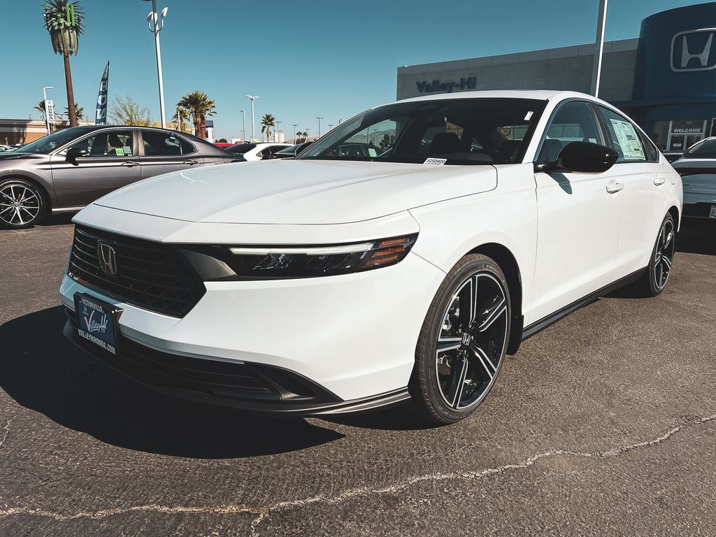 2025 Honda Accord Hybrid Sport photo 2