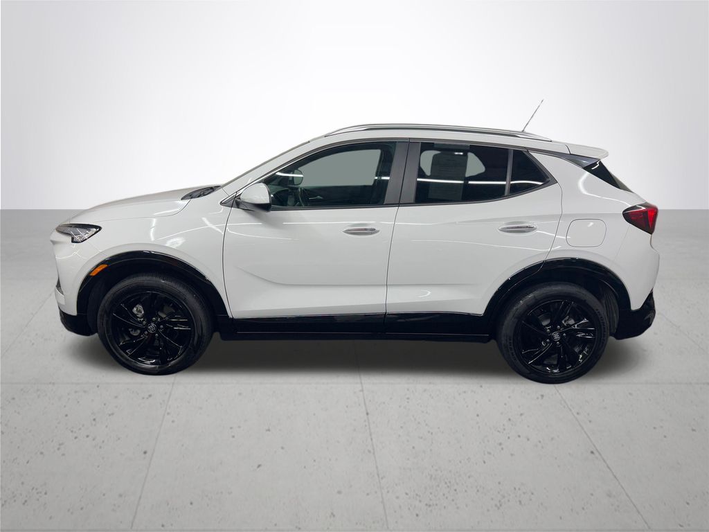 2024 Buick Encore GX Sport Touring photo 2