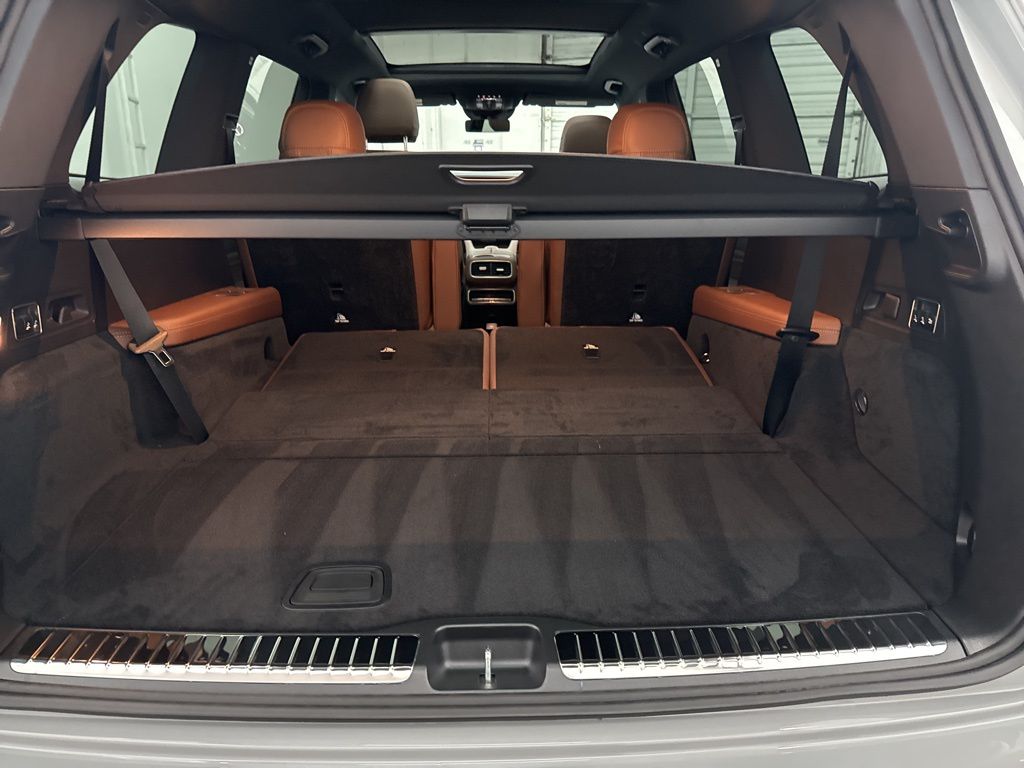2026 Mercedes Benz GLS 450 4MATIC photo 23