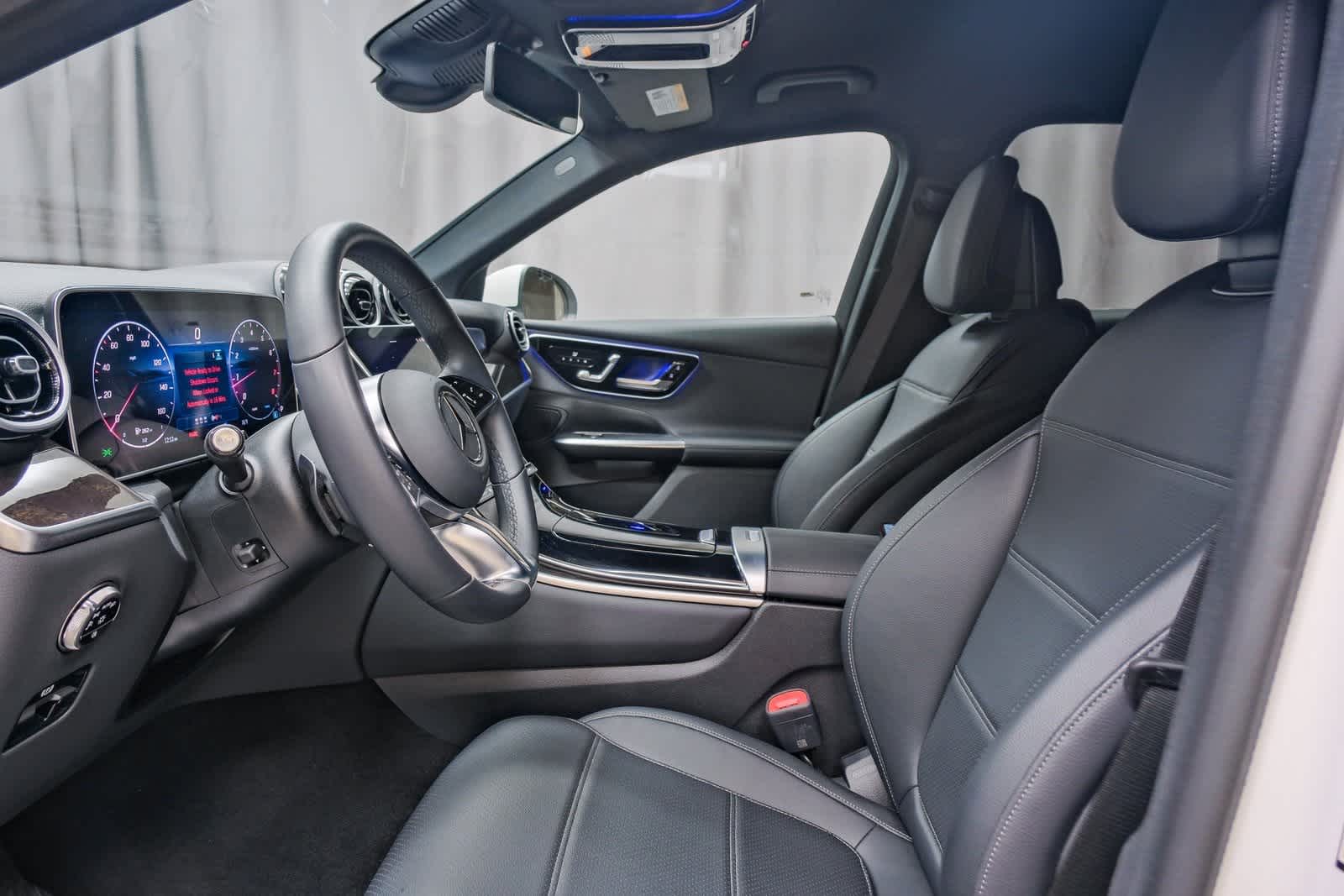 2025 Mercedes Benz GLC 300 photo 17