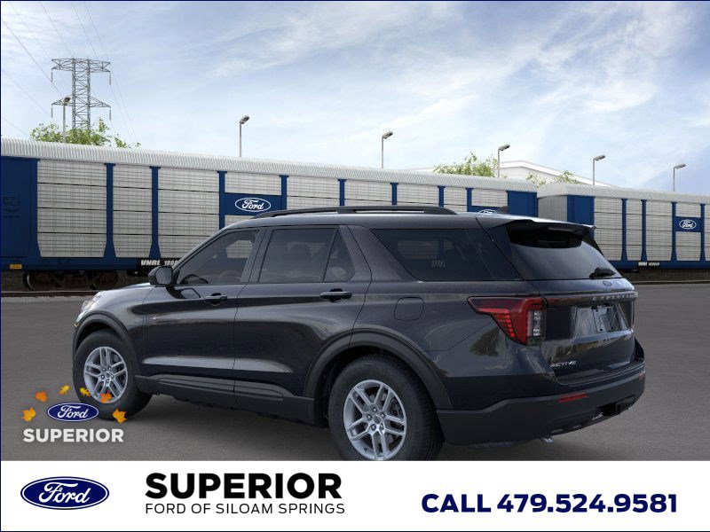 2026 Ford Explorer photo 4