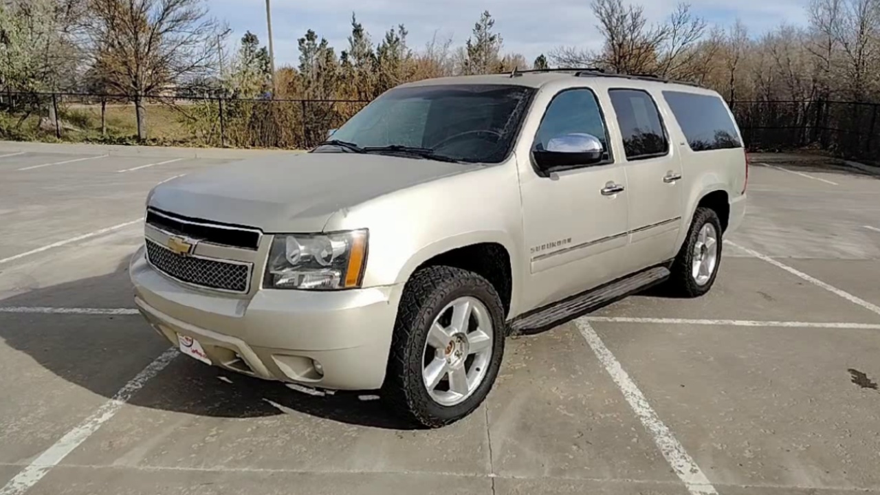 2013 Chevrolet Suburban LTZ 1500 photo 4