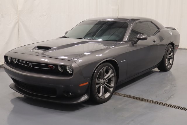 2022 Dodge Challenger R/T photo 4