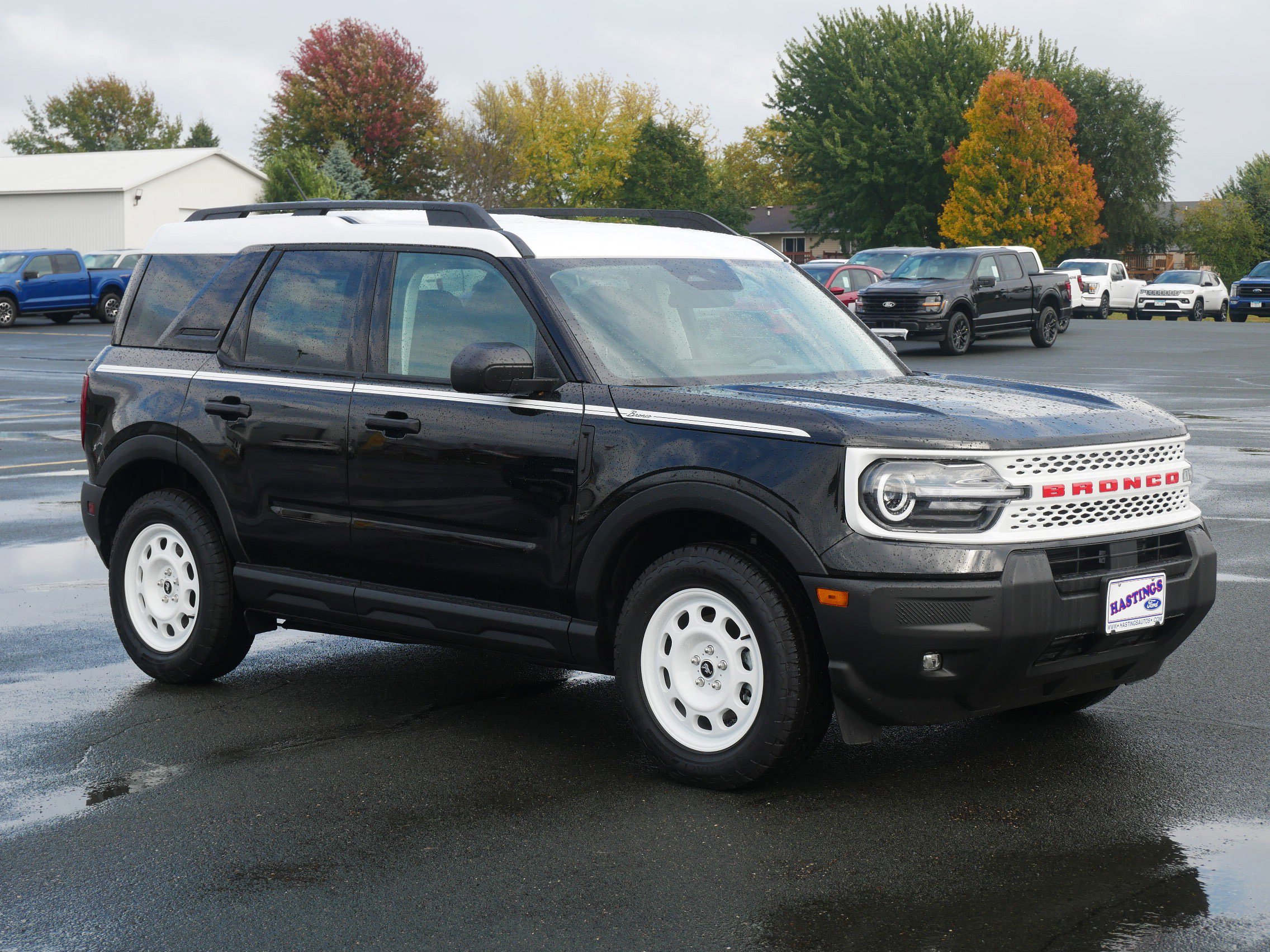 2025 Ford Bronco Sport Heritage photo 3