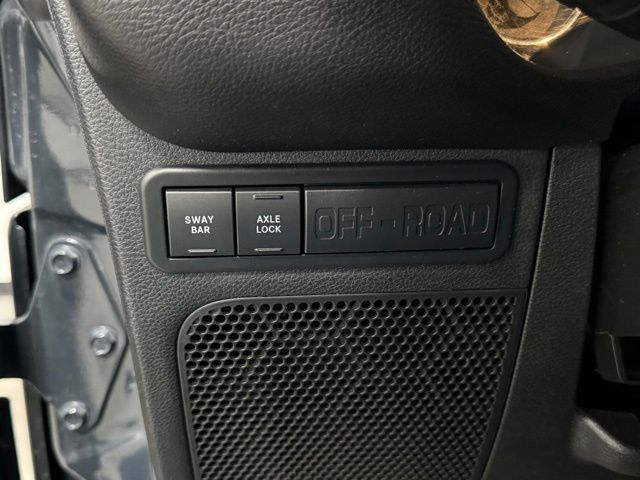 2016 Jeep Wrangler Unlimited Rubicon photo 10