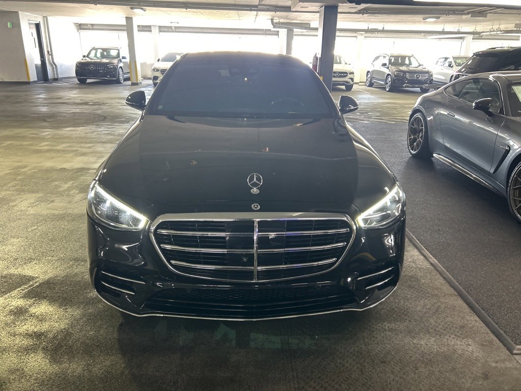 2023 Mercedes Benz S 580 4MATIC photo 2