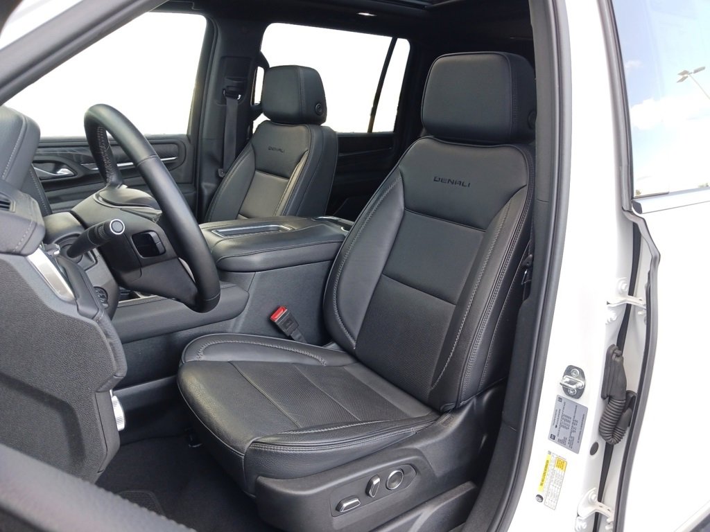 2024 Gmc Yukon XL Denali photo 9