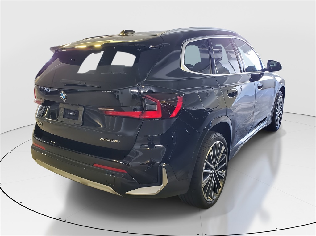 2026 Bmw X1 XDrive28i photo 3