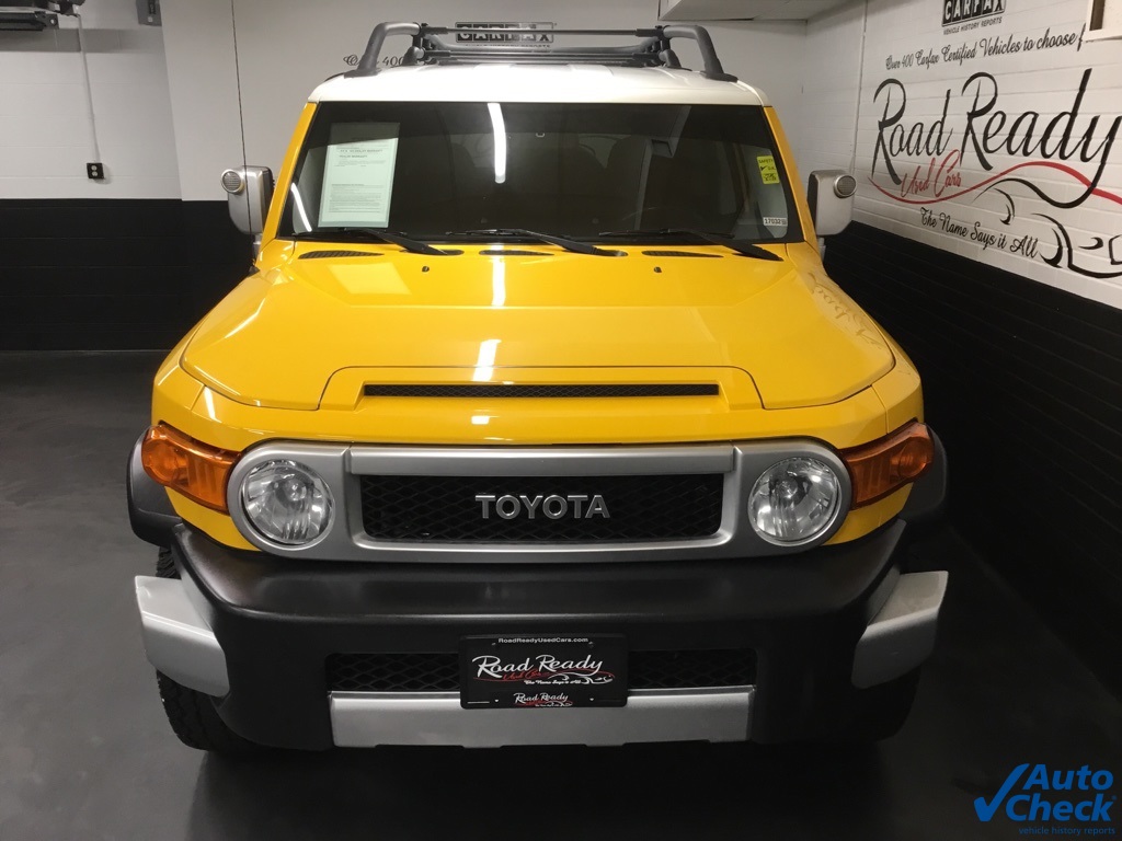 2008 Toyota FJ Cruiser Base photo 3