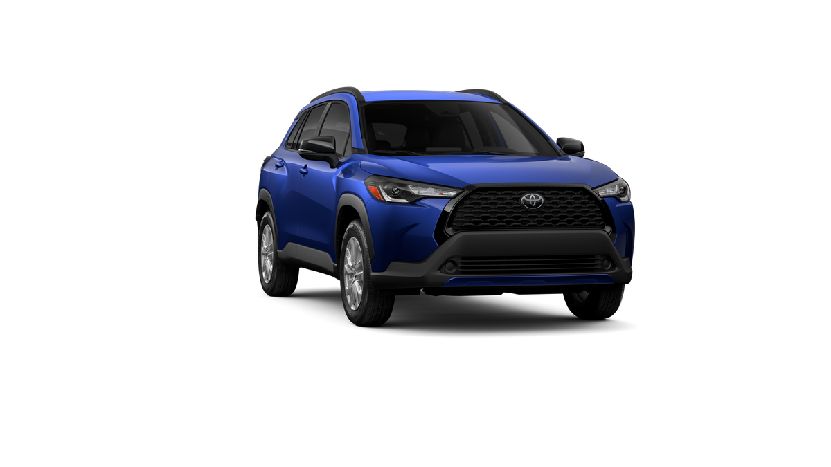 2025 Toyota Corolla Cross LE photo 16