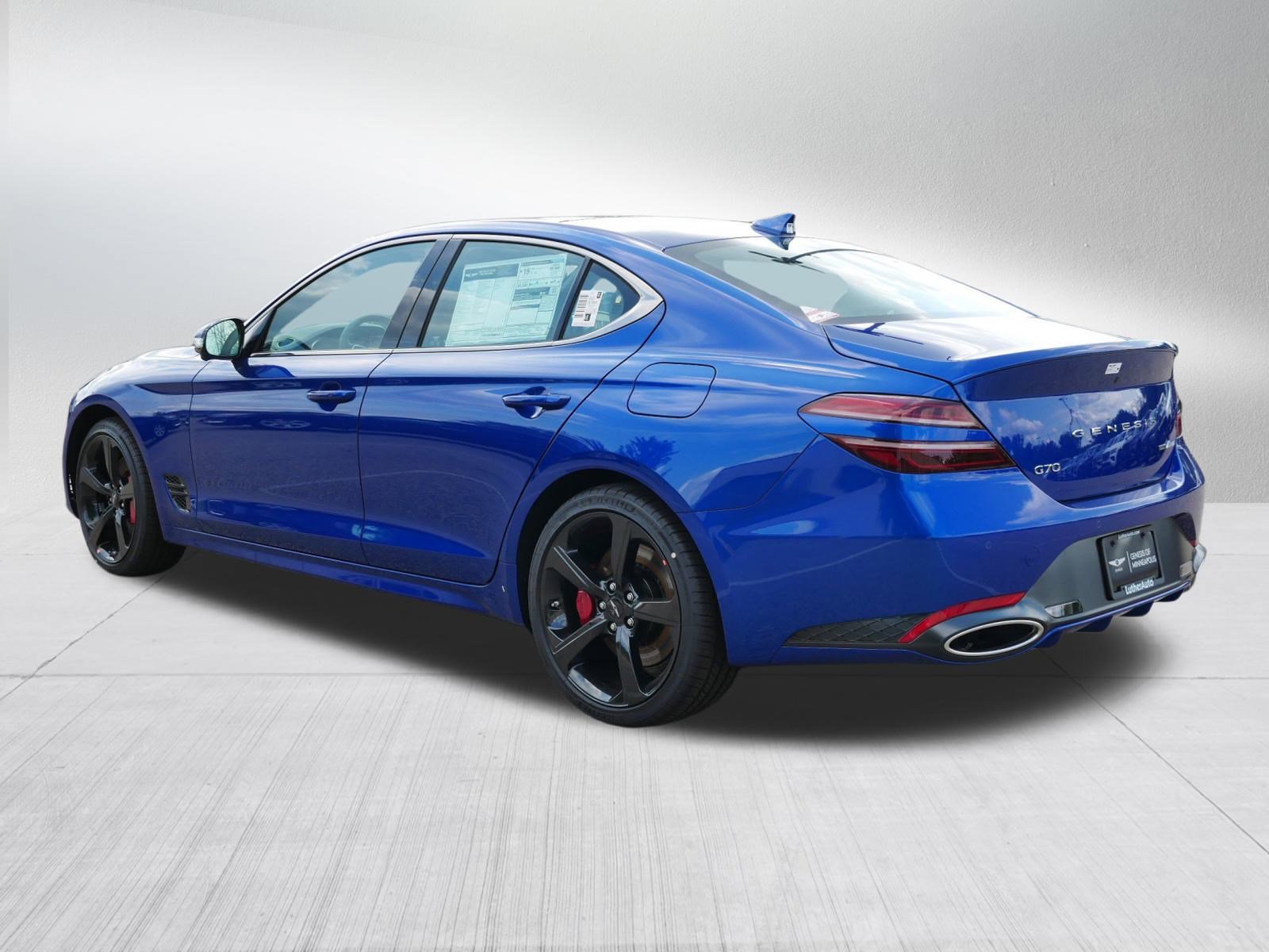 2026 Genesis G70 3.3T Sport Prestige photo 2