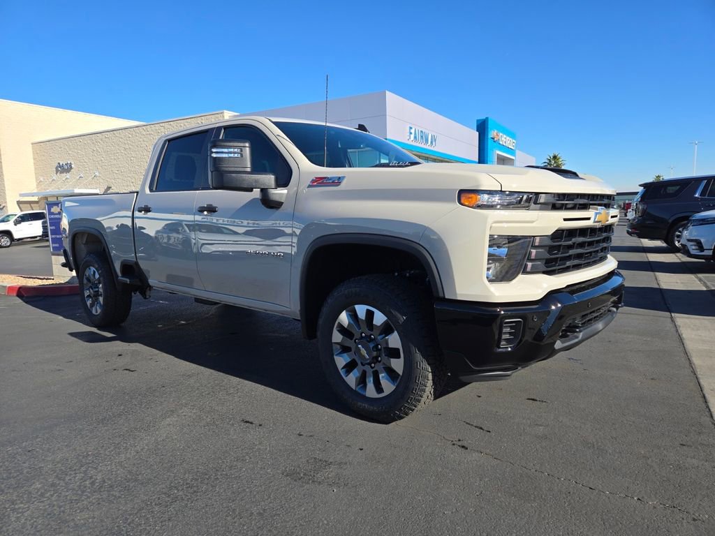 2026 Chevrolet Silverado 2500HD Custom's photo
