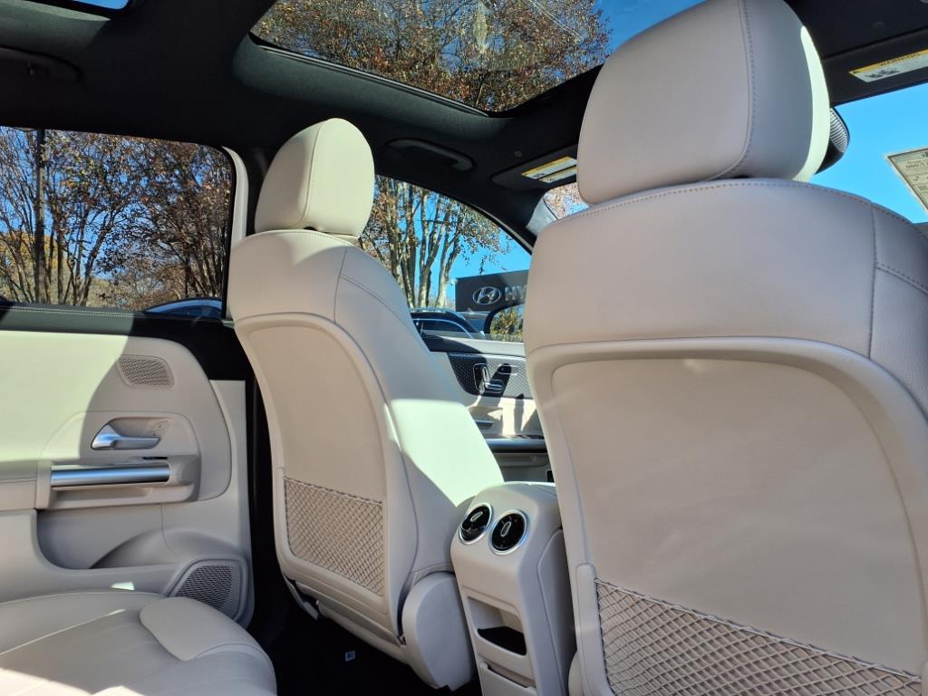 2025 Mercedes Benz GLA 250 4MATIC photo 21